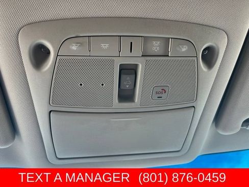 Used 2020 Nissan Pathfinder Platinum AWD/4WD image 31
