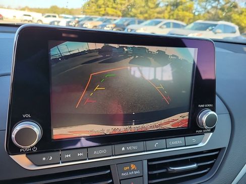 New 2025 Nissan Altima 2.5 S image 23