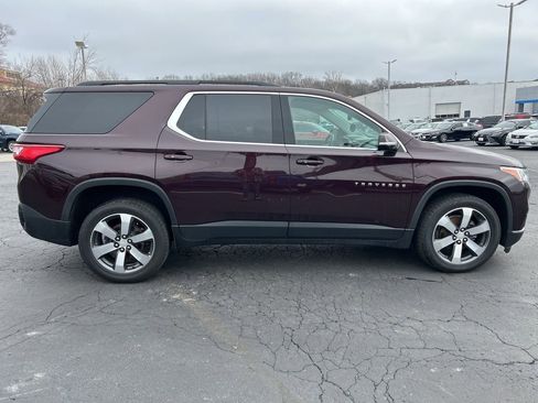 Used 2019 Chevrolet Traverse LT w/ LT Premium Package image 4