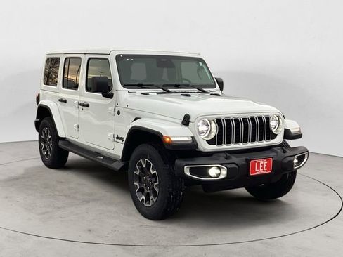 New 2026 Jeep Wrangler Unlimited Sahara AWD/4WD image 8