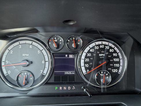 Used 2012 RAM 2500 ST w/ PWR & Remote Entry Group image 16