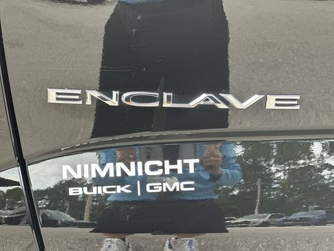Certified 2024 Buick Enclave Essence FWD image 30