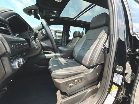 Used 2023 GMC Yukon Denali w/ Denali Reserve Package AWD/4WD image 20