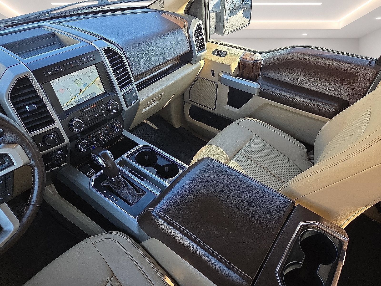 Used 2020 Ford F150 Lariat AWD/4WD image 19