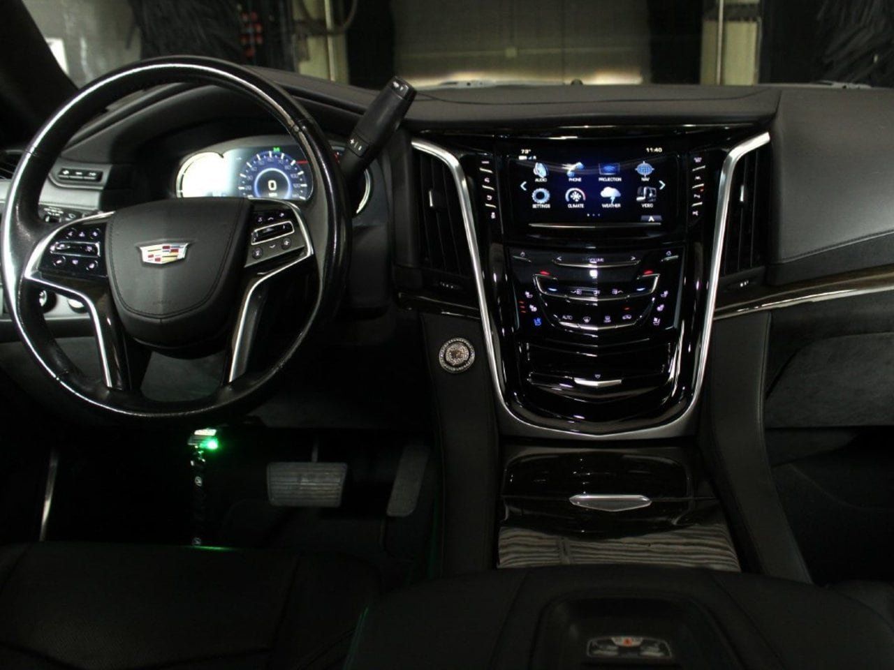 Used 2019 Cadillac Escalade Platinum AWD/4WD image 36