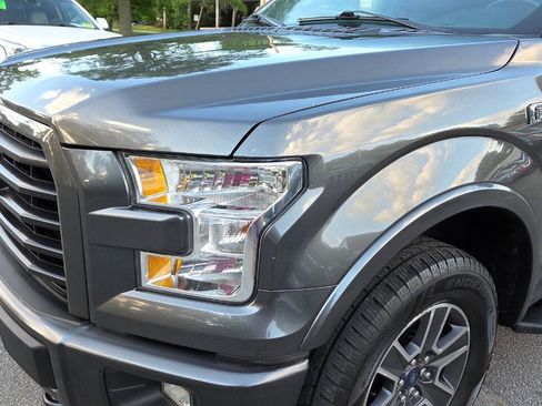 Used 2017 Ford F150 XLT w/ Equipment Group 302A Luxury AWD/4WD image 23