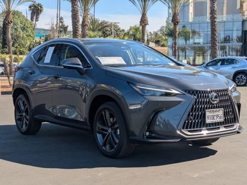 Used 2025 Lexus NX 450h+ AWD w/ Towing Package (2000 Lbs) image 3