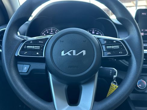 Certified 2023 Kia Forte LXS image 21