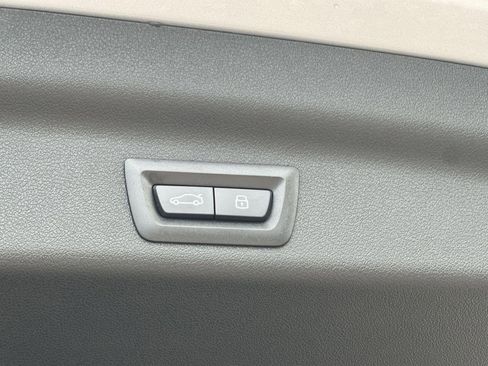 New 2025 BMW X1 xDrive28i w/ Technology Package image 25