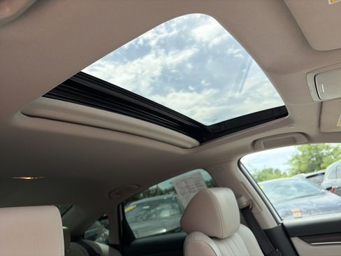 Used 2018 Honda Accord EX-L image 8
