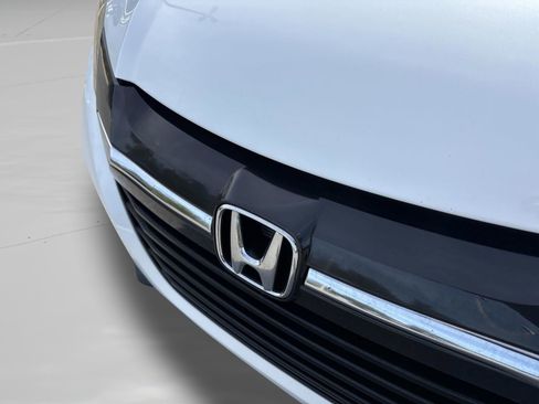 Certified 2018 Honda HR-V EX image 17
