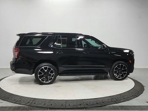 Used 2022 Chevrolet Tahoe RST w/ Sport Performance Package AWD/4WD image 8