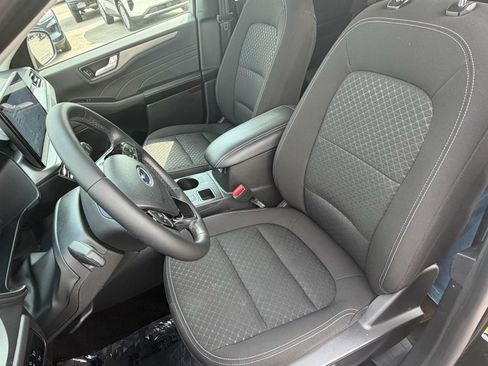 Used 2024 Ford Escape Active w/ Tech Pack #2 FWD image 25