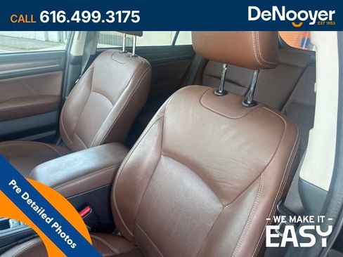 Used 2018 Subaru Outback 3.6R Touring AWD/4WD image 13