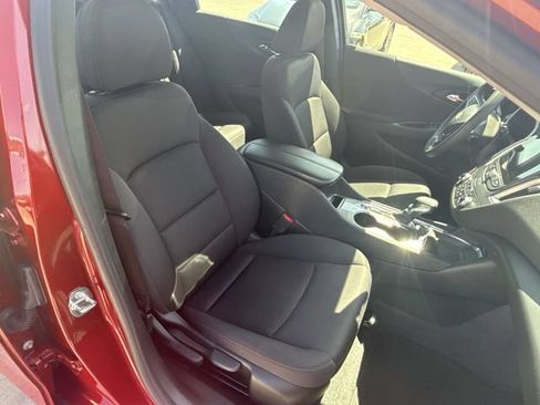 Used 2024 Chevrolet Malibu LT FWD image 29