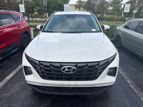 Certified 2023 Hyundai Tucson SEL w/ Convenience Package FWD image 8