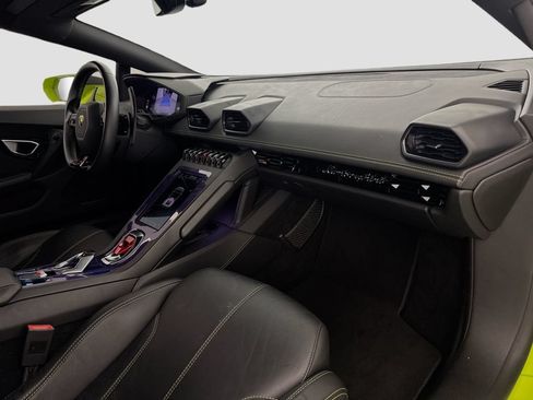 Used 2020 Lamborghini Huracan EVO AWD/4WD image 32