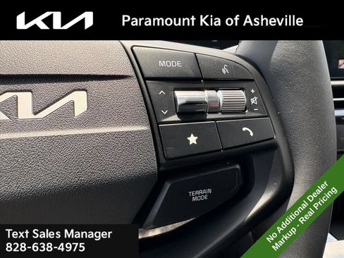 New 2026 Kia Sportage EX w/ EX Panoramic Sunroof Package AWD/4WD image 12