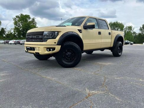 Used 2014 Ford F150 Raptor w/ Equipment Group 801A Luxury image 3