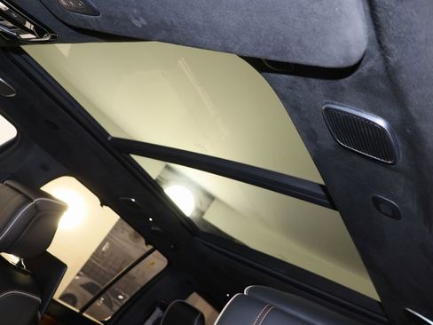 Used 2022 Jeep Grand Wagoneer Series III w/ Rear Seat Video Group 1 image 27