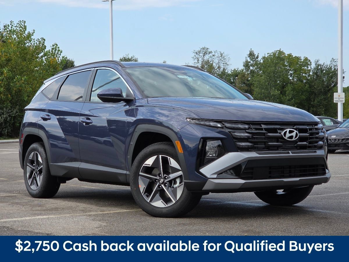 New 2026 Hyundai Tucson SEL Plus AWD/4WD image 2