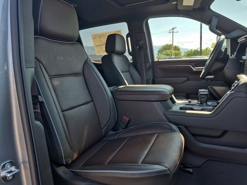 New 2026 GMC Sierra 1500 Denali w/ Denali Reserve Package AWD/4WD image 21