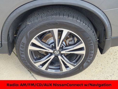 Certified 2019 Nissan Rogue SV w/ Premium Package AWD/4WD image 12