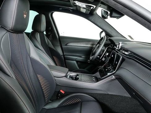 New 2025 Maserati Grecale GT AWD/4WD image 21