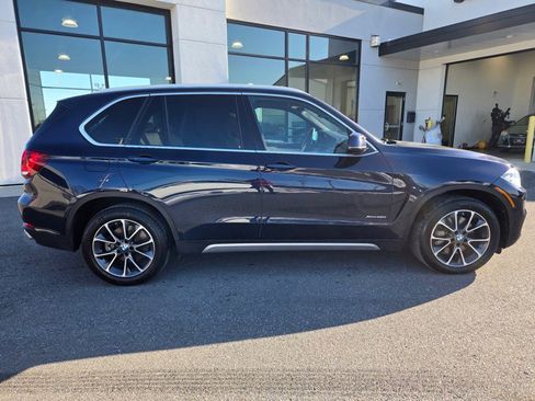 Used 2018 BMW X5 xDrive50i image 2