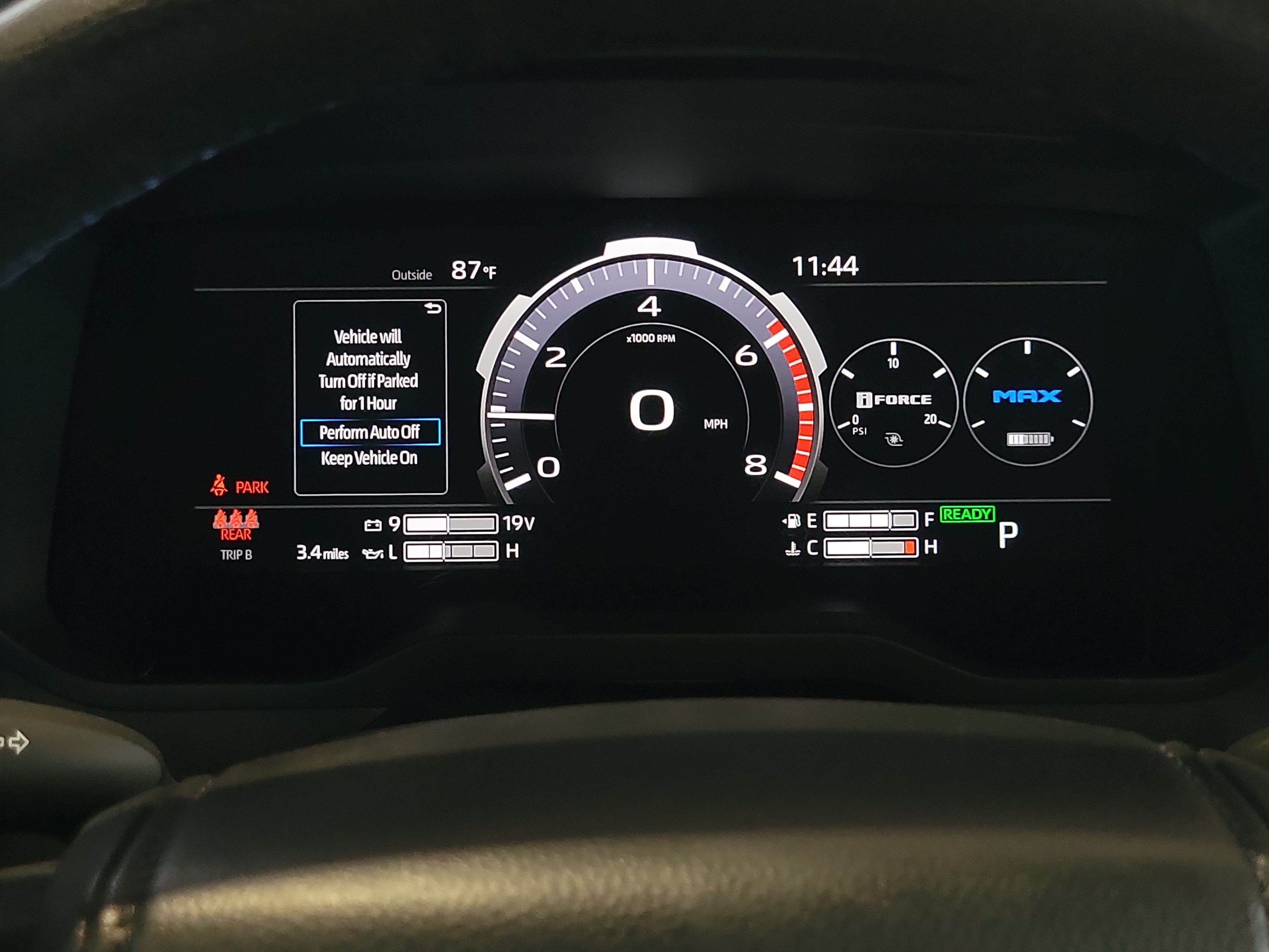 Used 2025 Toyota Tundra Platinum AWD/4WD image 23