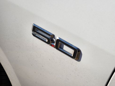 Used 2024 Ford Mustang GT Premium image 8