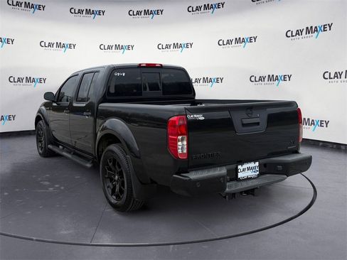 Used 2020 Nissan Frontier SV w/ Midnight Edition Floor Mats image 3