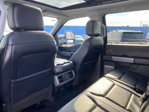 Used 2024 Ford F350 Lariat w/ Lariat Ultimate Package image 19