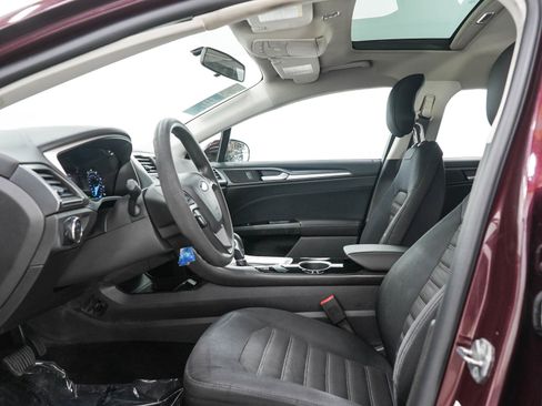 Used 2013 Ford Fusion SE FWD image 20