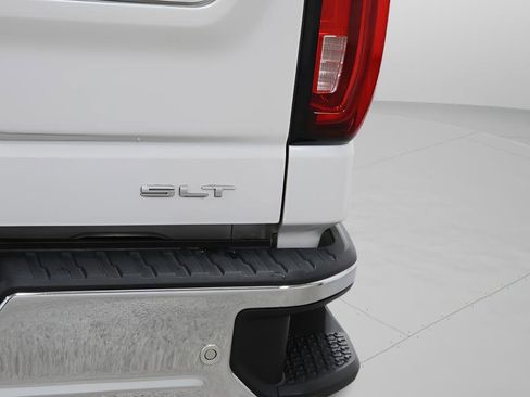 Used 2019 GMC Sierra 1500 SLT w/ SLT Premium Plus Package AWD/4WD image 41