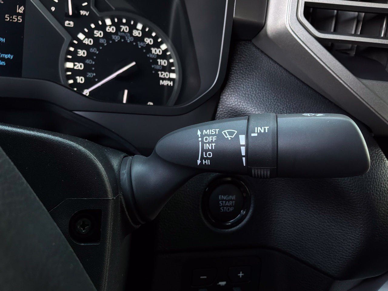Used 2025 Toyota Tundra SR5 AWD/4WD image 37