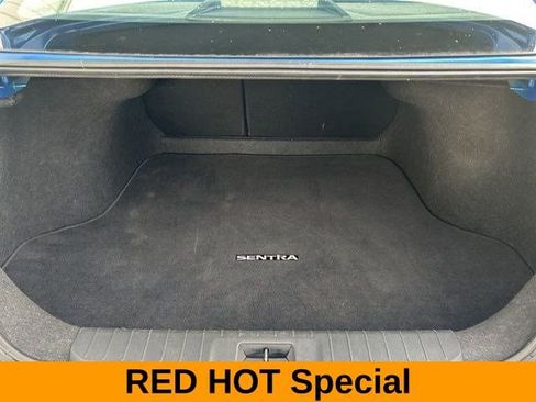 Used 2024 Nissan Sentra SV FWD image 34