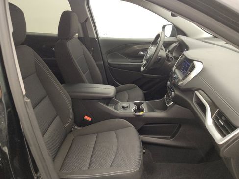 Used 2024 GMC Terrain SLE w/ LPO, Floor Liner Package image 21