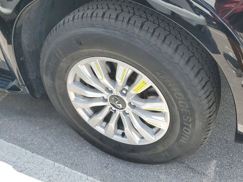 Used 2023 INFINITI QX80 Sensory w/ Cargo Package image 4