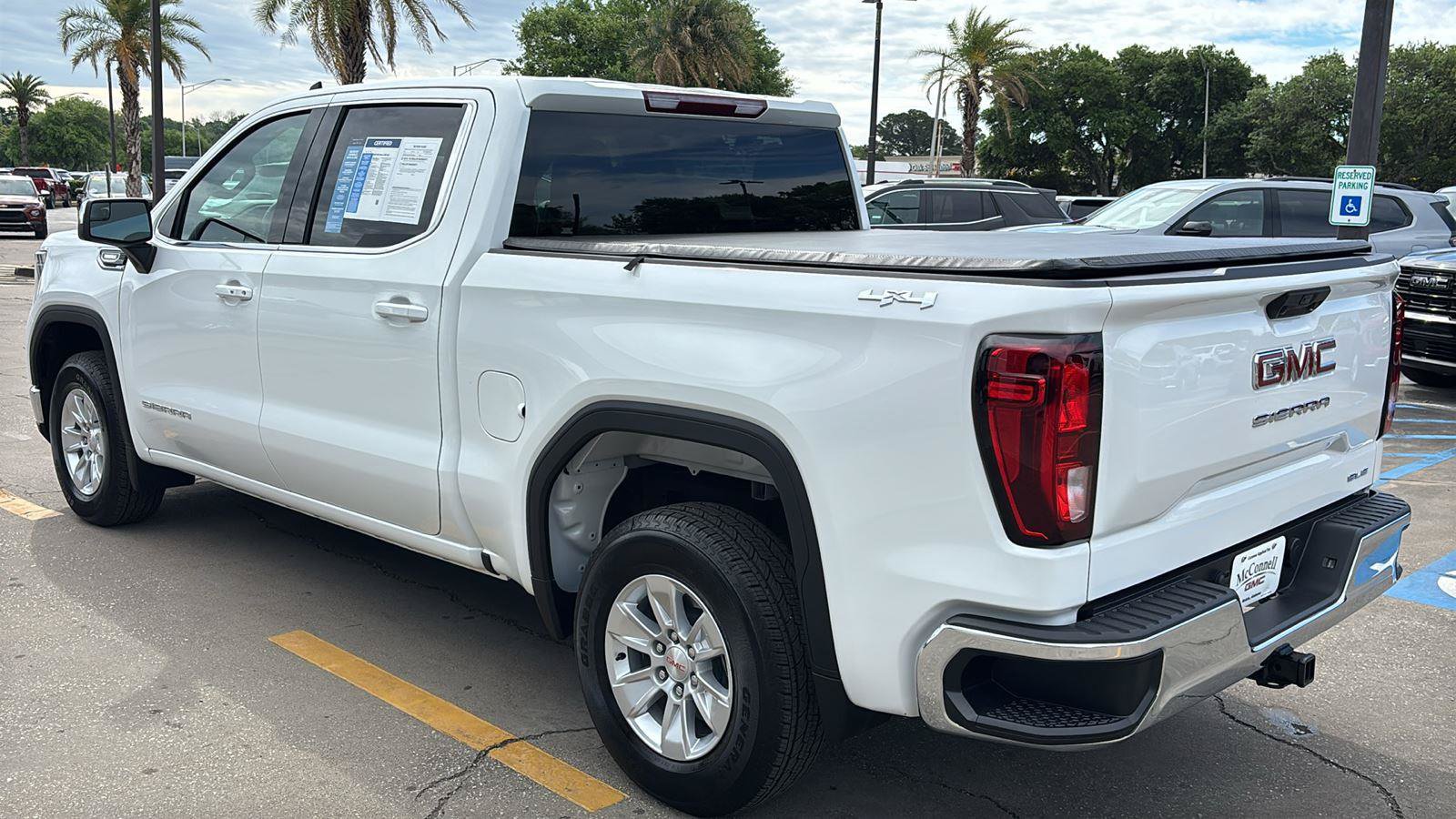 Certified 2025 GMC Sierra 1500 SLE AWD/4WD image 5