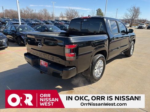 Used 2024 Nissan Frontier SV w/ SV Convenience Package image 5