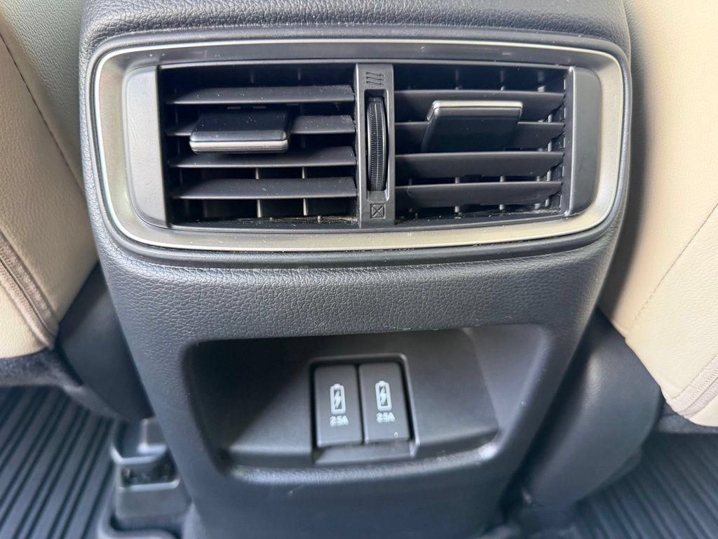 Used 2019 Honda CR-V Touring image 15
