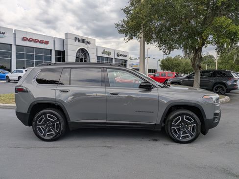 New 2026 Jeep Cherokee Limited AWD/4WD image 2