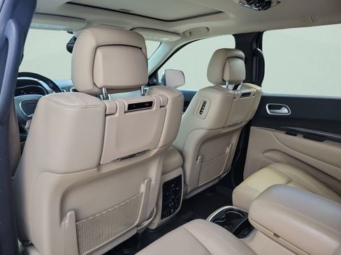 Used 2018 Dodge Durango Citadel w/ Technology Group AWD/4WD image 8