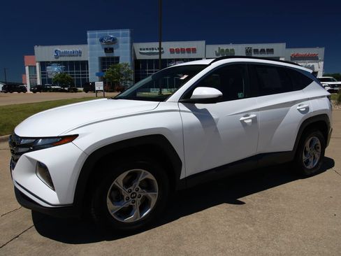 Used 2024 Hyundai Tucson SEL AWD/4WD image 17