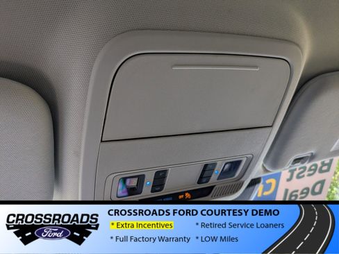 New 2026 Ford Explorer Active image 23