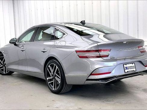 Used 2025 Genesis G80 2.5T Advanced AWD/4WD image 11