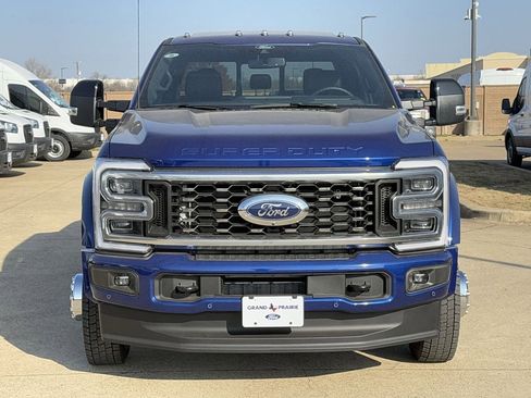 New 2026 Ford F450 Platinum image 8