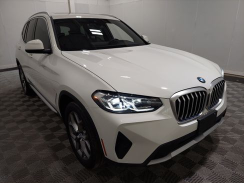 Used 2024 BMW X3 xDrive30i AWD/4WD image 4