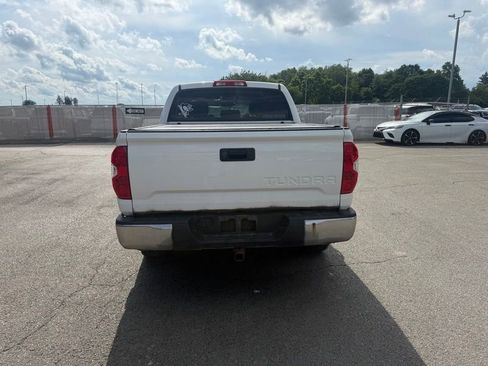 Used 2015 Toyota Tundra SR5 w/ TRD Off Road Package AWD/4WD image 7